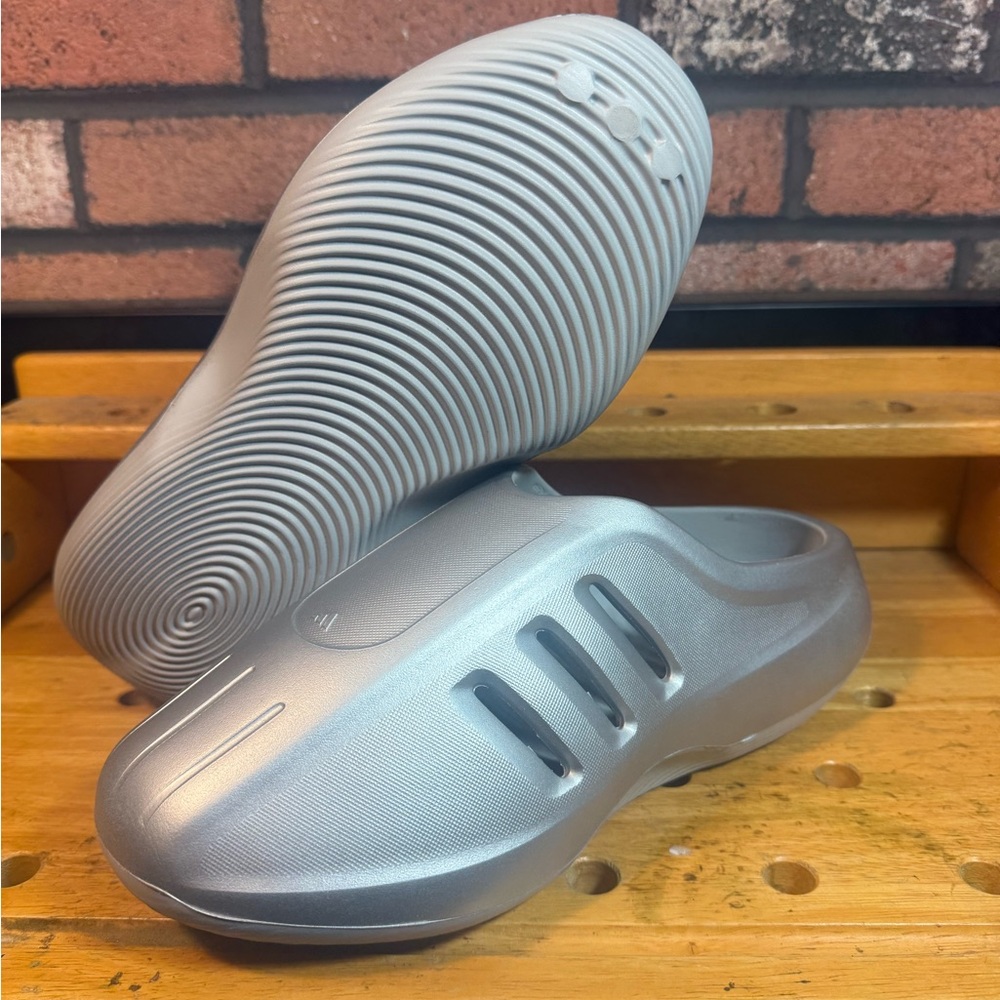 adidas adiFOM IIInfinity Mules 'Metallic Silver' Sz. 10